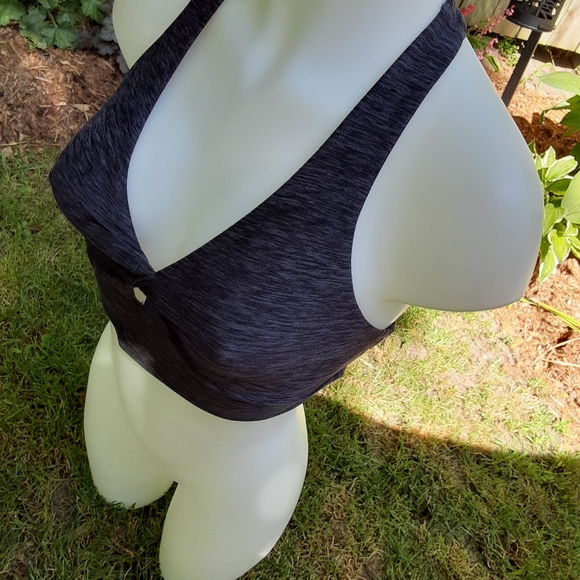 Size S Victoria's Secret gray an black workout sports bra - Picture 10 of 15